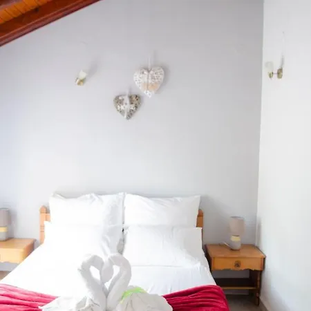 Sweetvillas Issos * Linia