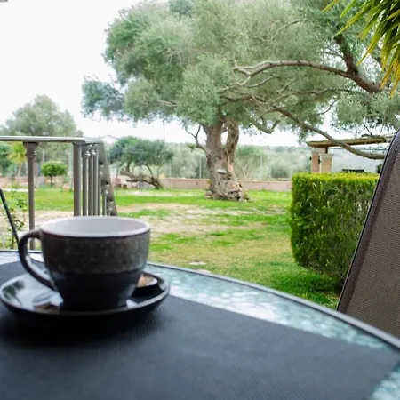 Sweetvillas Issos Linia